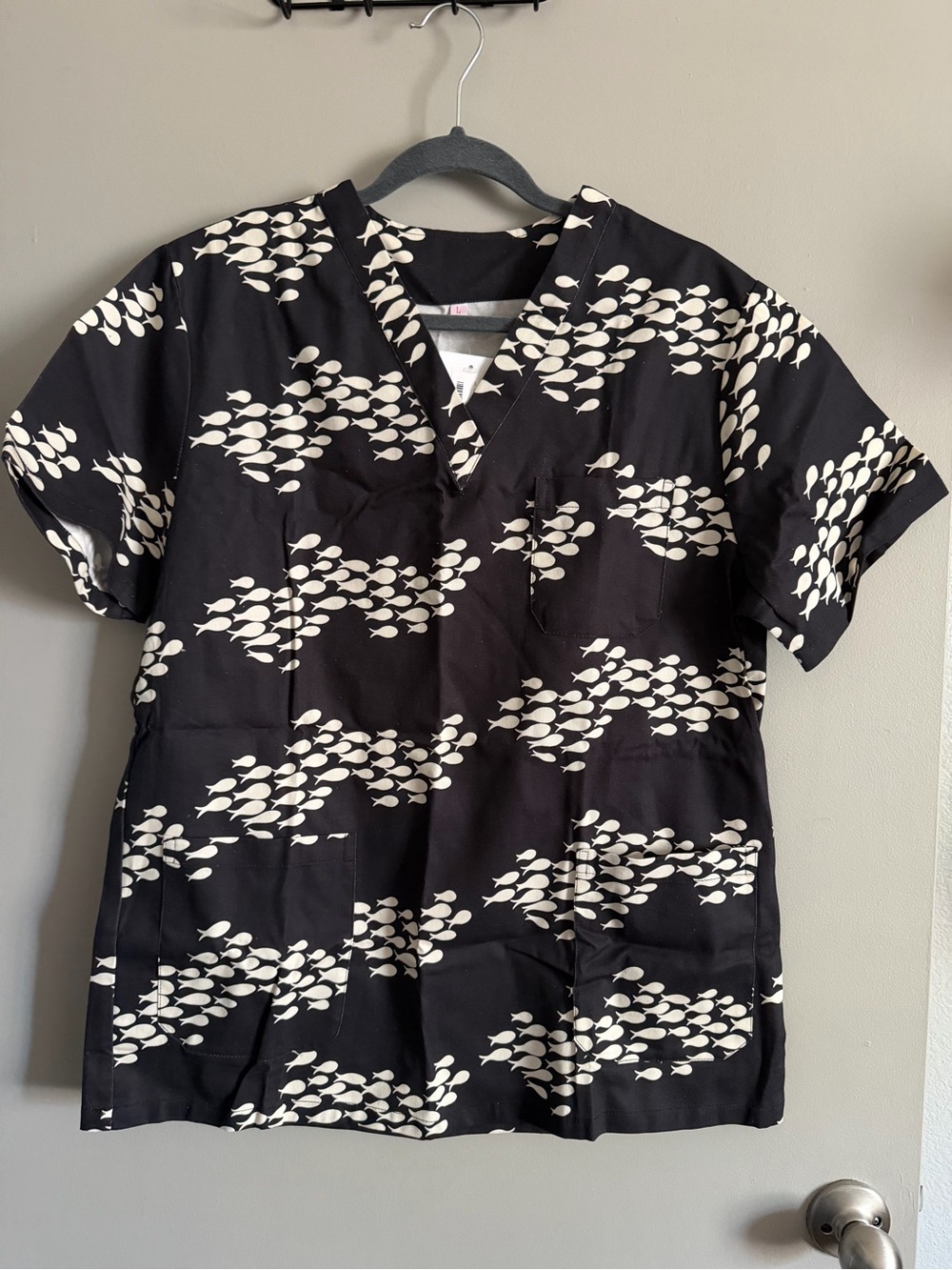 Fighting Eel Black Scrub Top